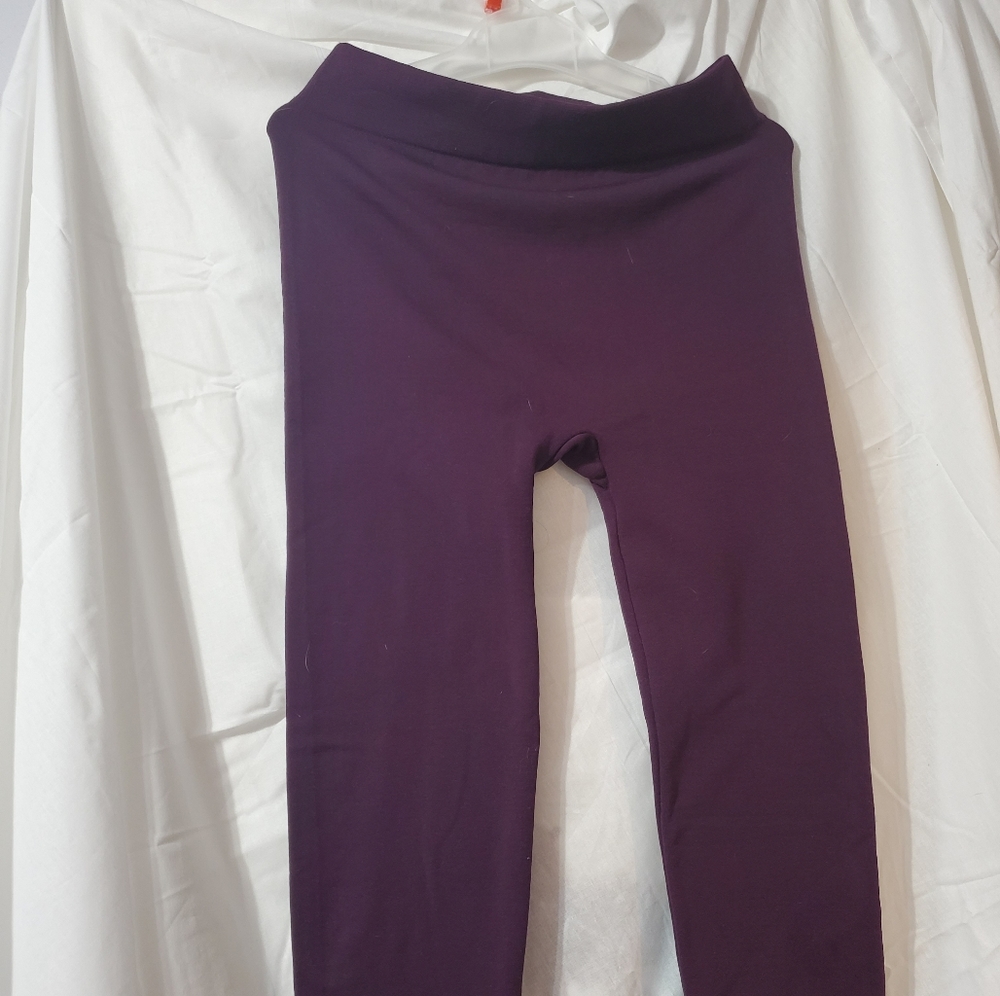 Leggings in deep purple